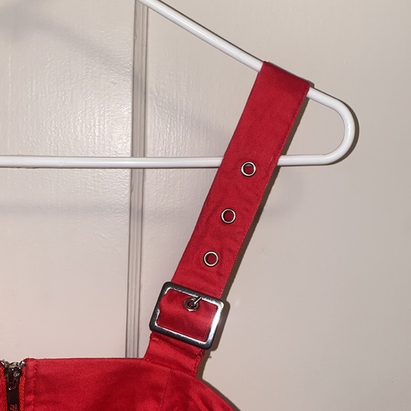 Forever 21 Small Red Zip Up Over Shoulder Red Dress - Picture 5 of 9